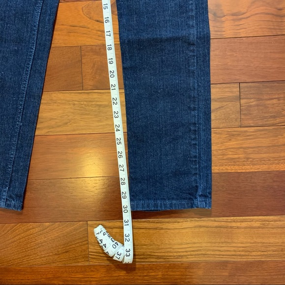 Guess Foxy Skinny Leg jeans, dark wash, size 26, like new! - Picture 11 of 11